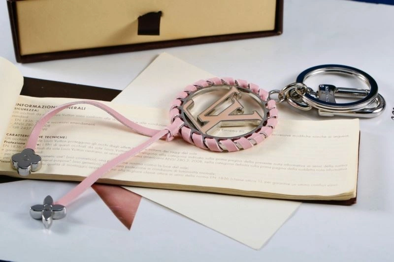ZipUp Louis Vuitton Keychains 267531