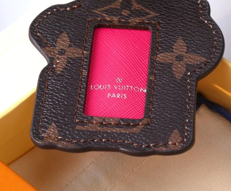 Functional Louis Vuitton Keychains 267544