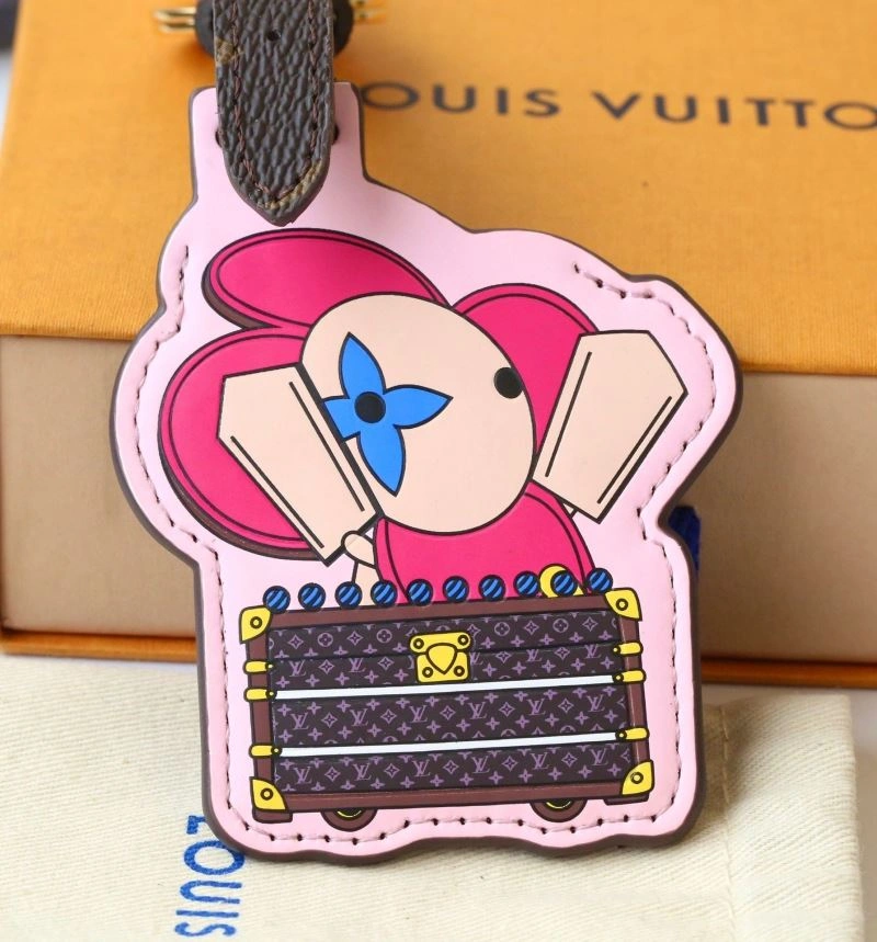 Functional Louis Vuitton Keychains 267544