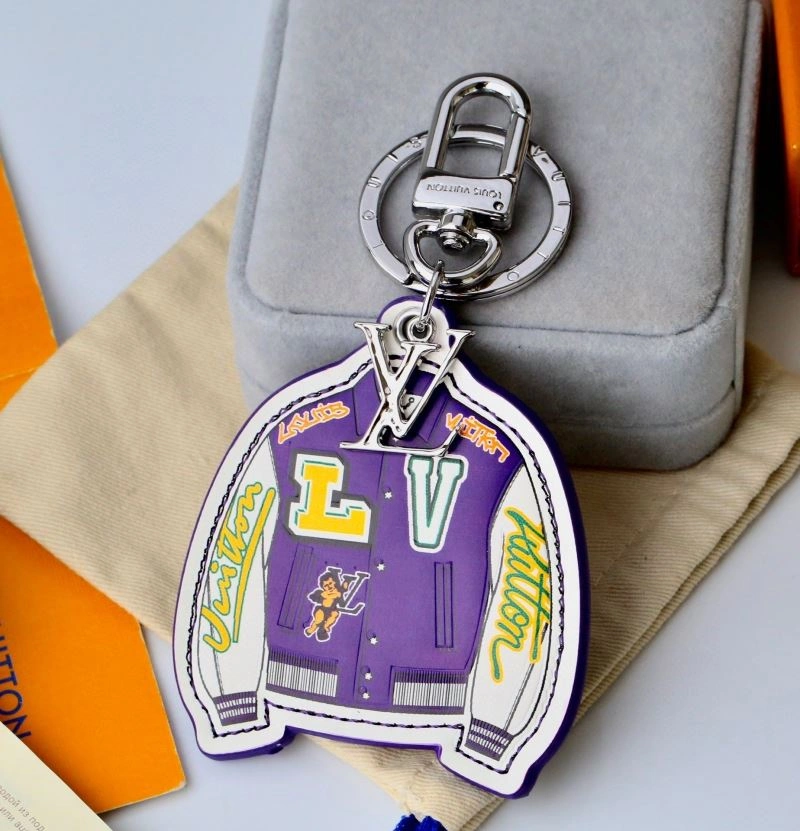 FlexibleFit Louis Vuitton Keychains 267548