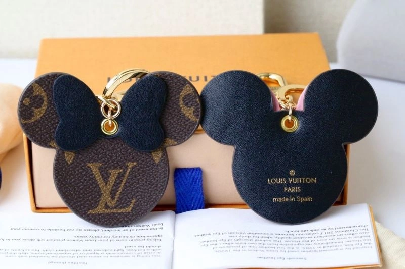 Louis Vuitton Keychains Timeless 267550