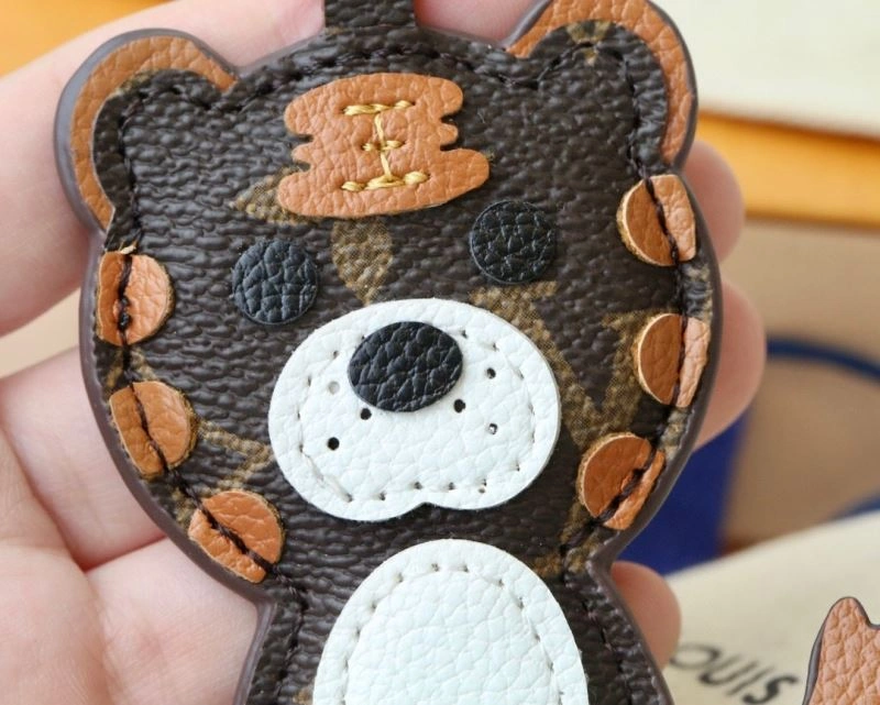 EyeCatching Louis Vuitton Keychains 267540