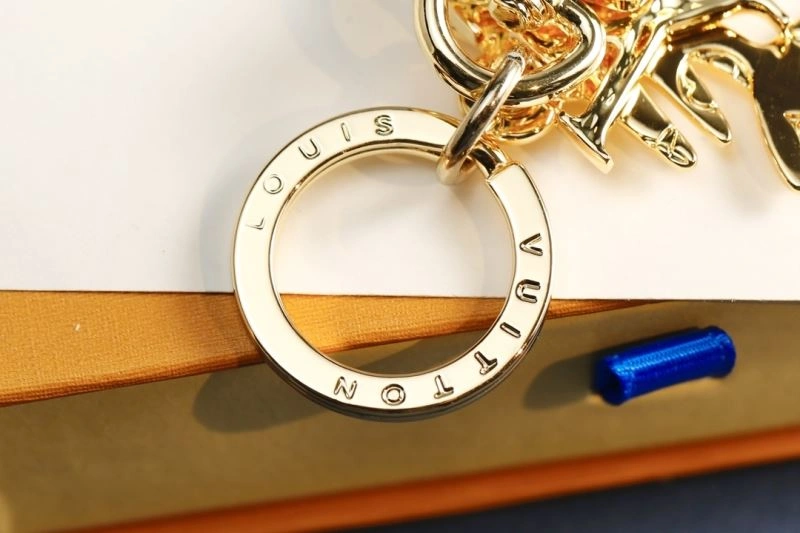 Louis Vuitton Keychains Casual 267521