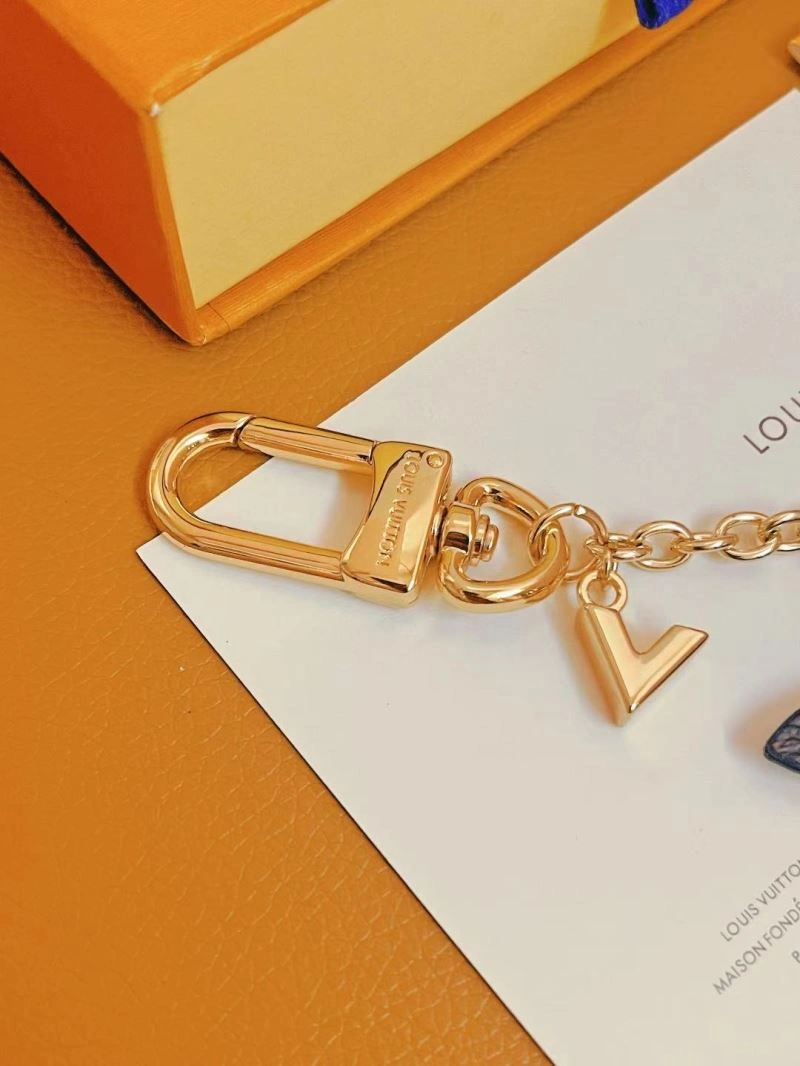 Supportive Louis Vuitton Keychains 267514