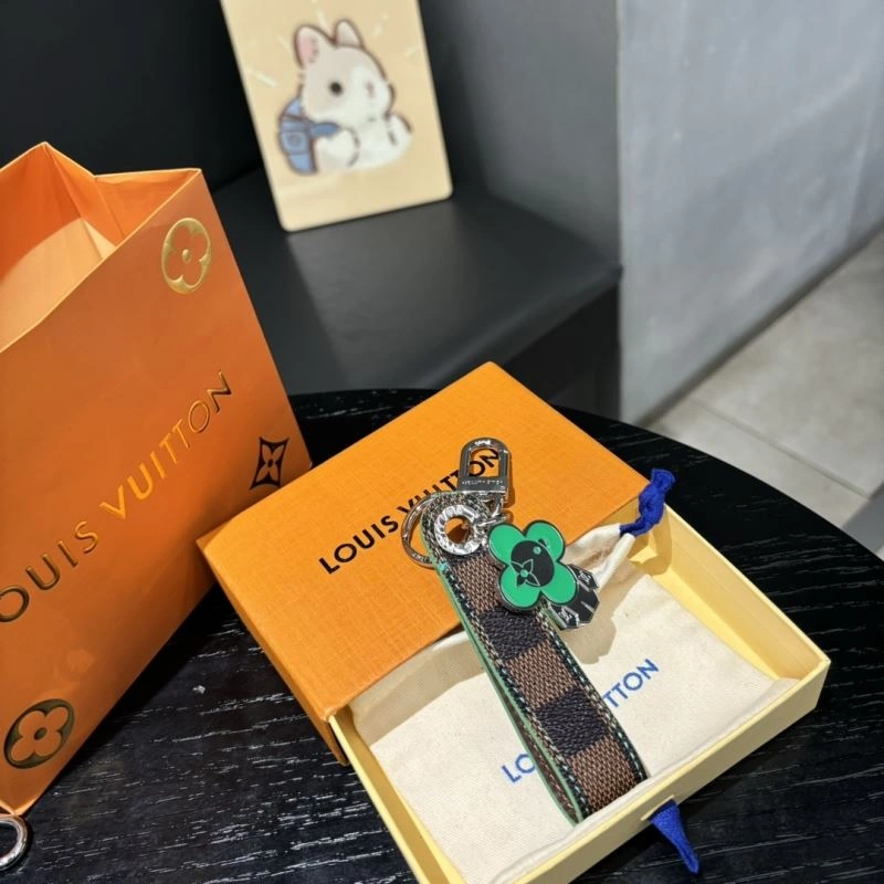 Tailored Louis Vuitton Keychains 267482