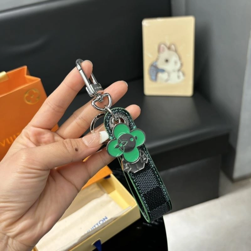 RelaxedFit Louis Vuitton Keychains 267500