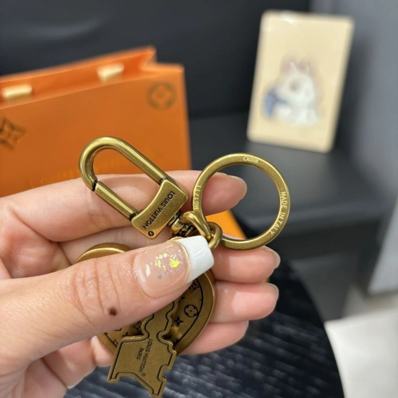 Louis Vuitton Keychains Flexible 267508
