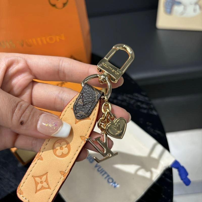 SoftTouch Louis Vuitton Keychains 267499
