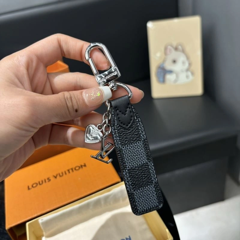 Louis Vuitton Keychains FreshLook 267502