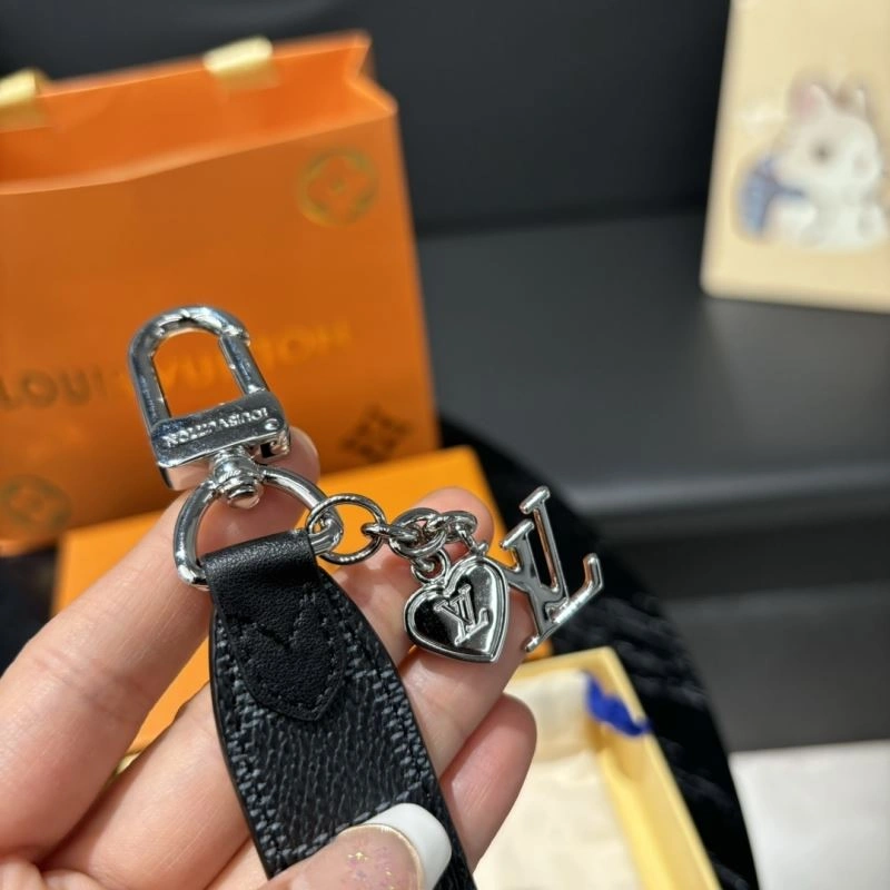 Louis Vuitton Keychains FreshLook 267502