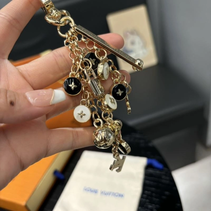 Efficient Louis Vuitton Keychains 267506