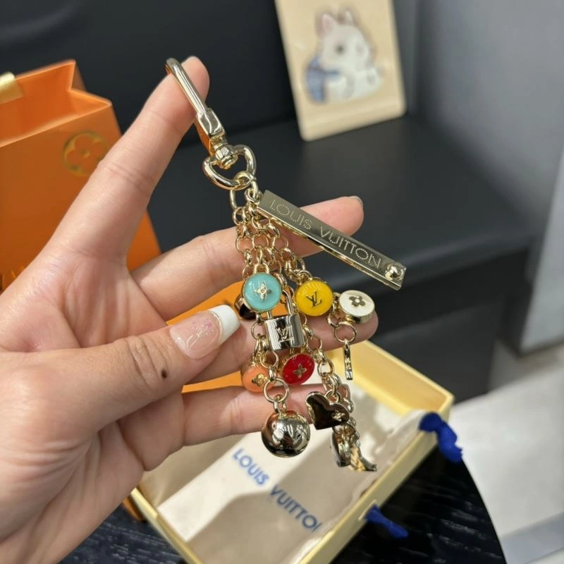 Affordable Louis Vuitton Keychains 267487