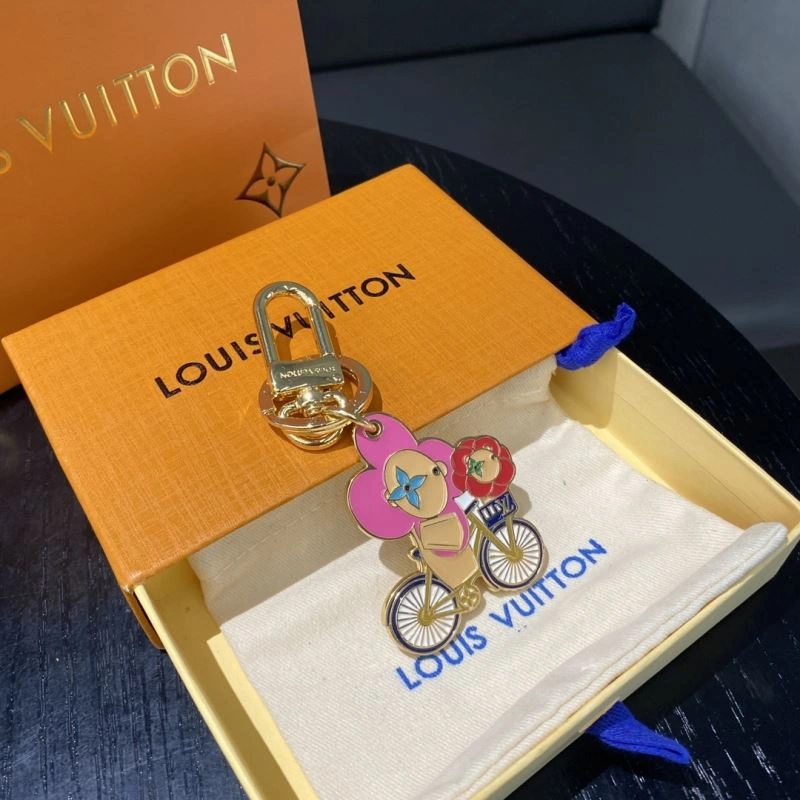 Louis Vuitton Keychains Bold 267477