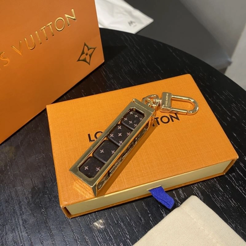 MoistureWicking Louis Vuitton Keychains 267476