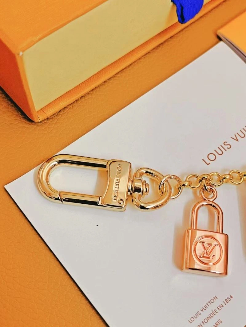 Supportive Louis Vuitton Keychains 267466
