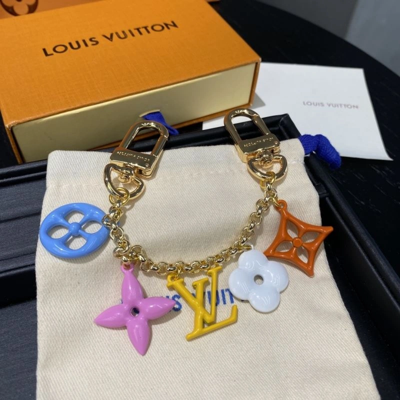Effortless Louis Vuitton Keychains 267450