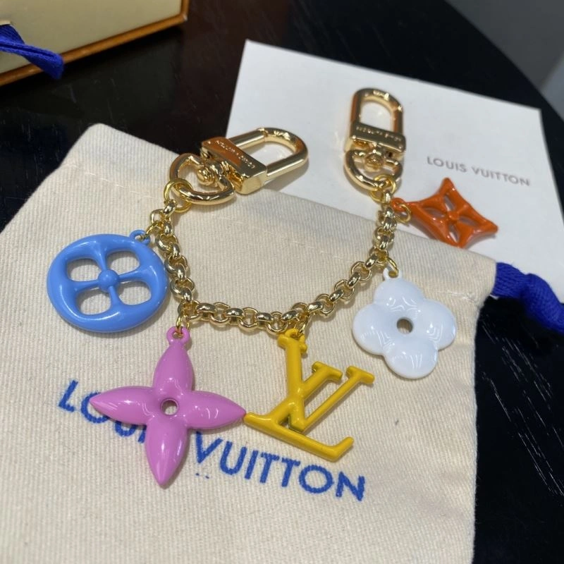 Effortless Louis Vuitton Keychains 267450