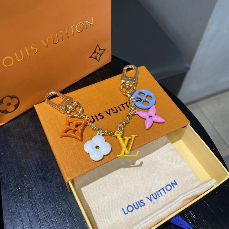 Effortless Louis Vuitton Keychains 267450