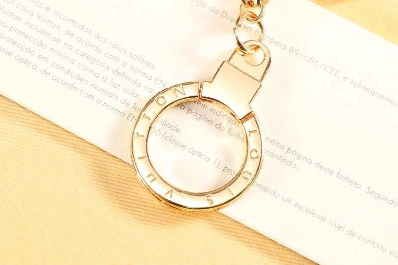 Breathable Louis Vuitton Keychains 265982