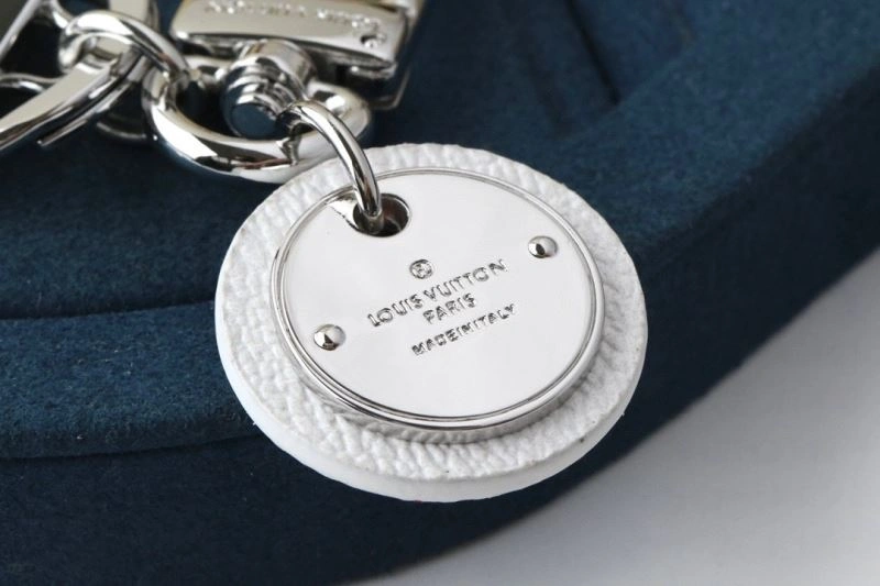 Effortless Louis Vuitton Keychains 265948