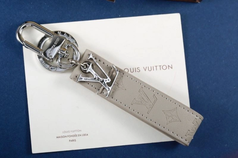Louis Vuitton Keychains ModernLook 265942