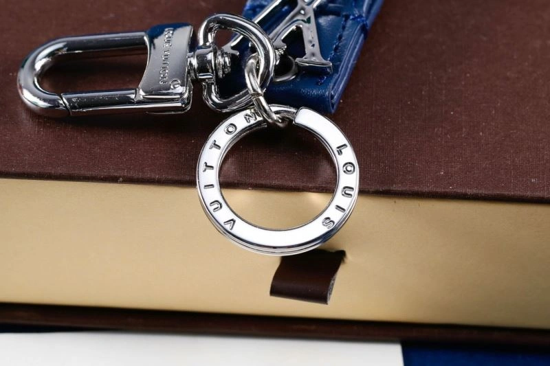 Louis Vuitton Keychains ModernLook 265942
