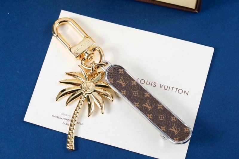 Unisex Louis Vuitton Keychains 265934