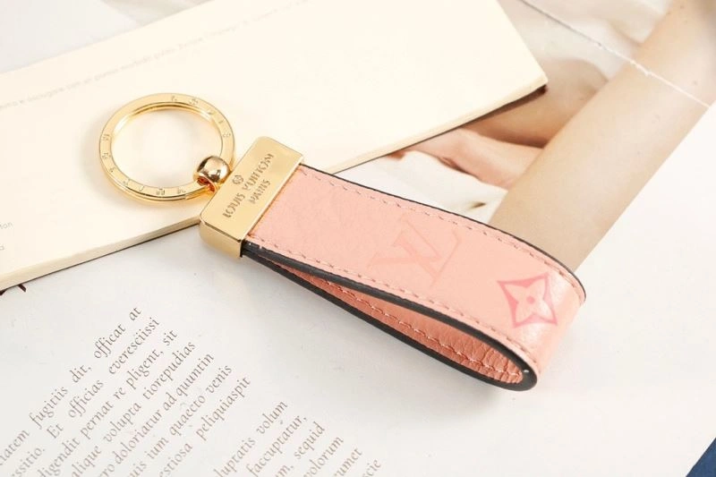 WellDesigned Louis Vuitton Keychains 265939