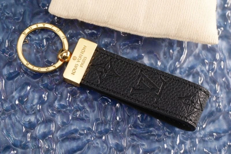 Affordable Louis Vuitton Keychains 265938