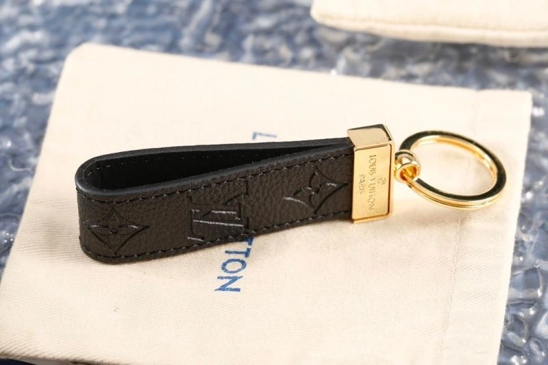 Affordable Louis Vuitton Keychains 265938