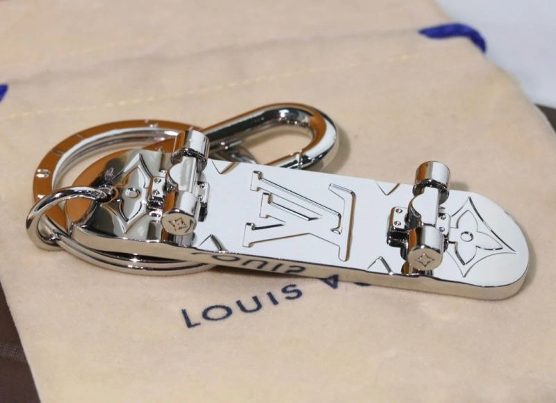 StreetReady Louis Vuitton Keychains 265907