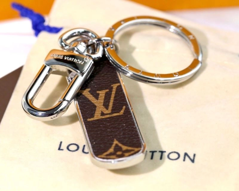 StreetReady Louis Vuitton Keychains 265907