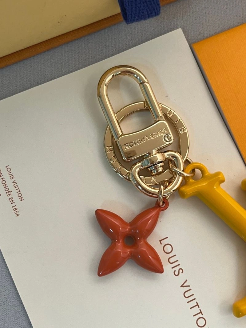 ModernLook Louis Vuitton Keychains 265903