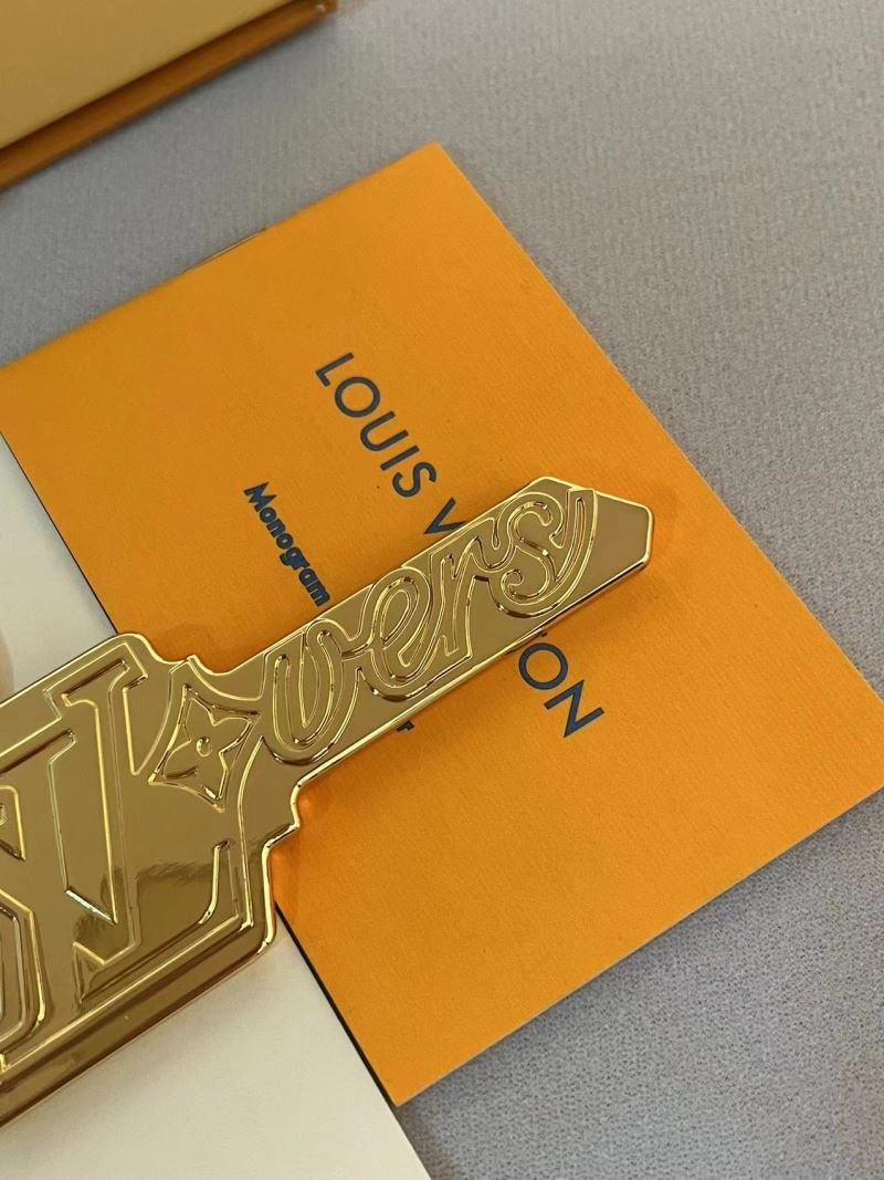 Flexible Louis Vuitton Keychains 265880