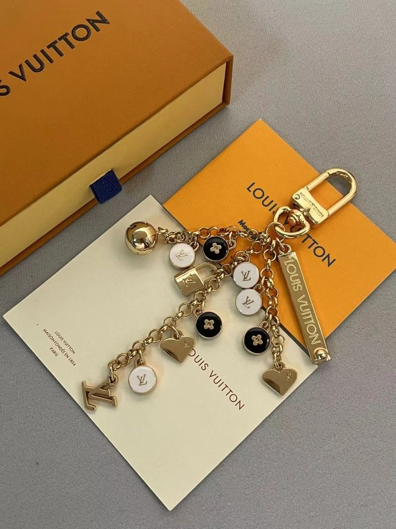 Supportive Louis Vuitton Keychains 265882