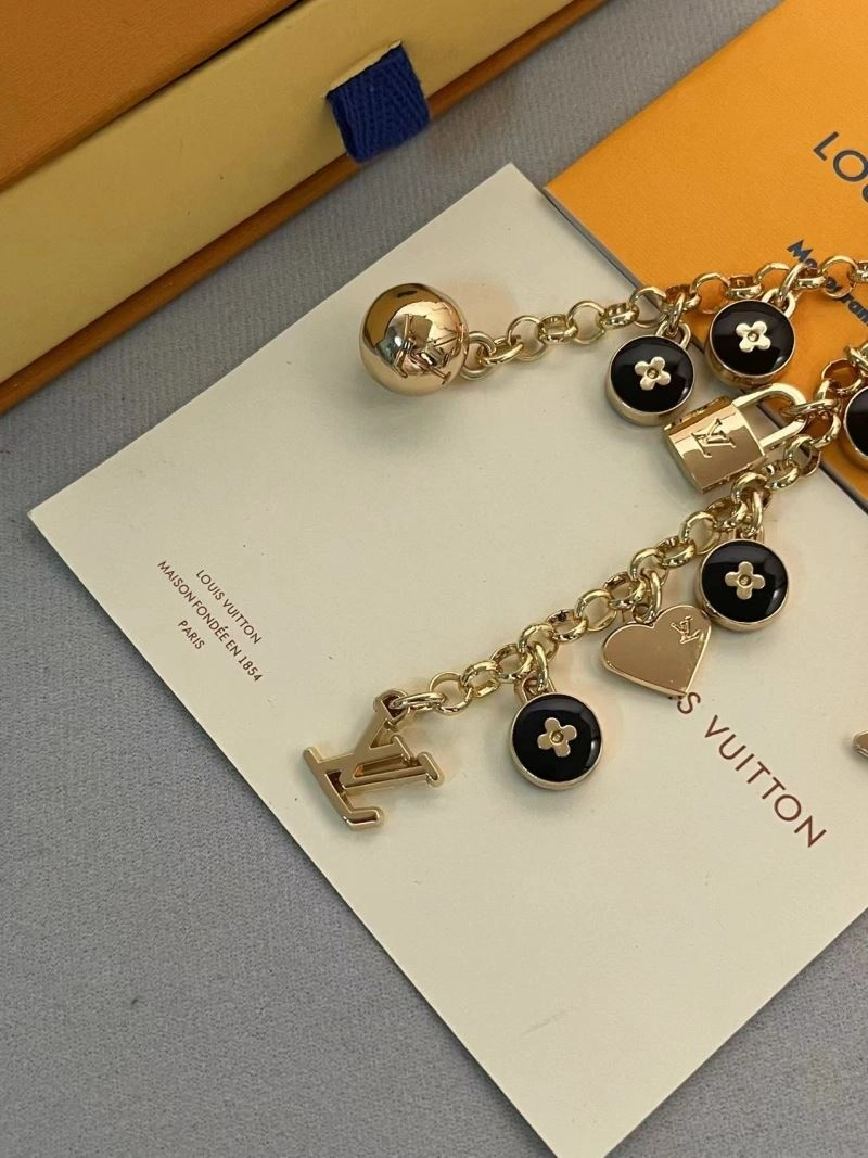 Louis Vuitton Keychains Neat 265878