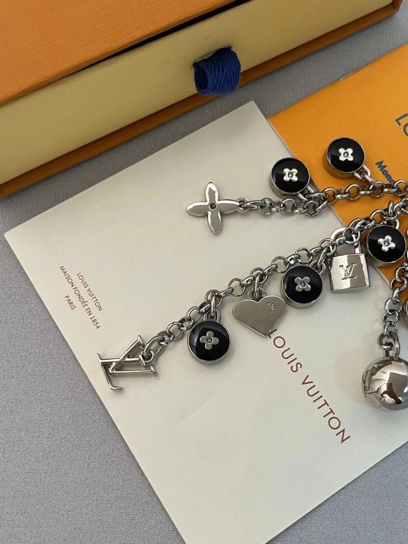 Fashionable Louis Vuitton Keychains 265891