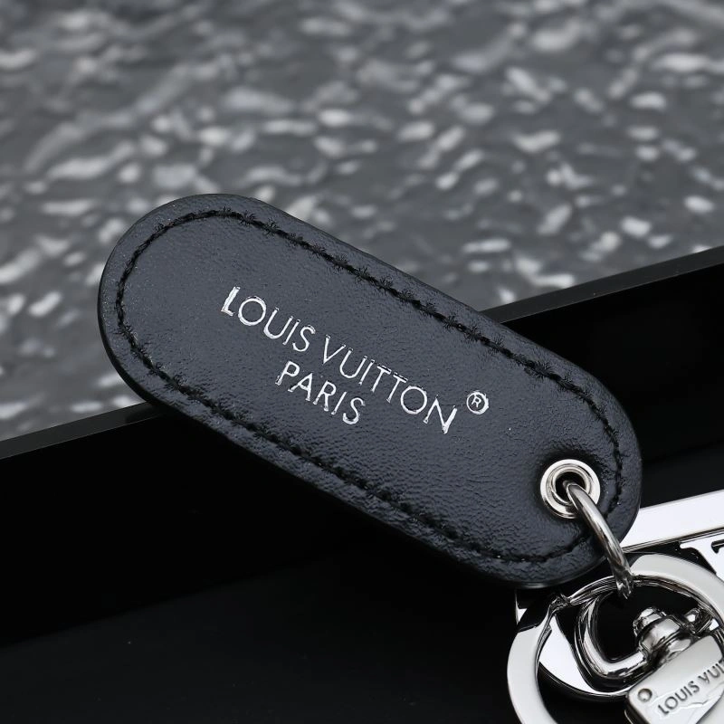 Louis Vuitton Keychains Effortless 267459