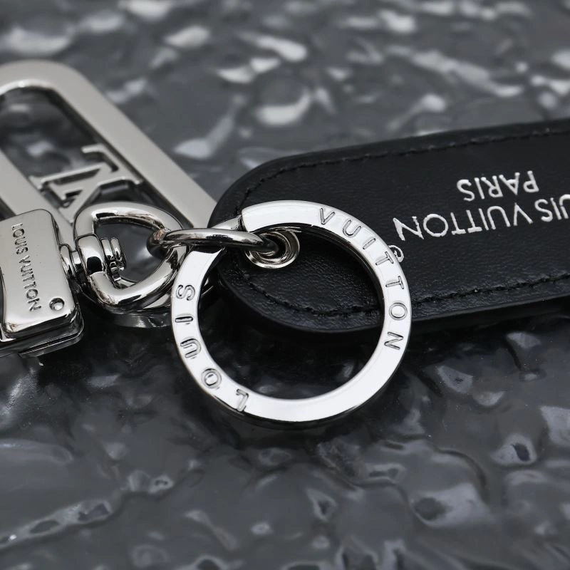 Louis Vuitton Keychains Versatile 267441