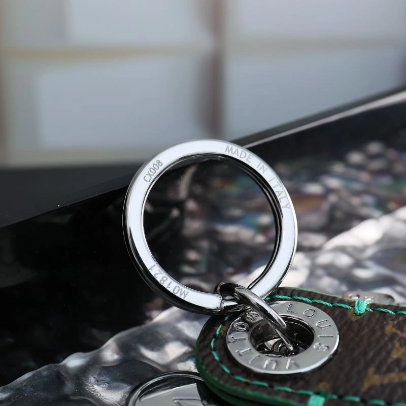 Thermal Louis Vuitton Keychains 267452