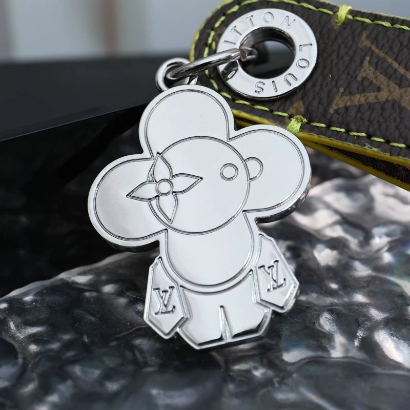 WellDesigned Louis Vuitton Keychains 267416