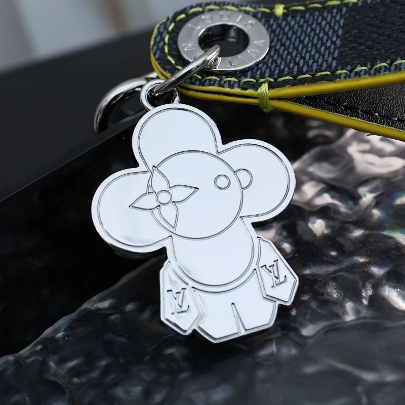Louis Vuitton Keychains UrbanChic 267413
