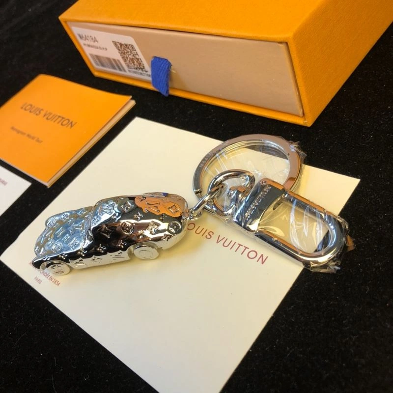 WrinkleFree Louis Vuitton Keychains 267407