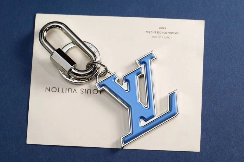 TimelessDesign Louis Vuitton Keychains 267422