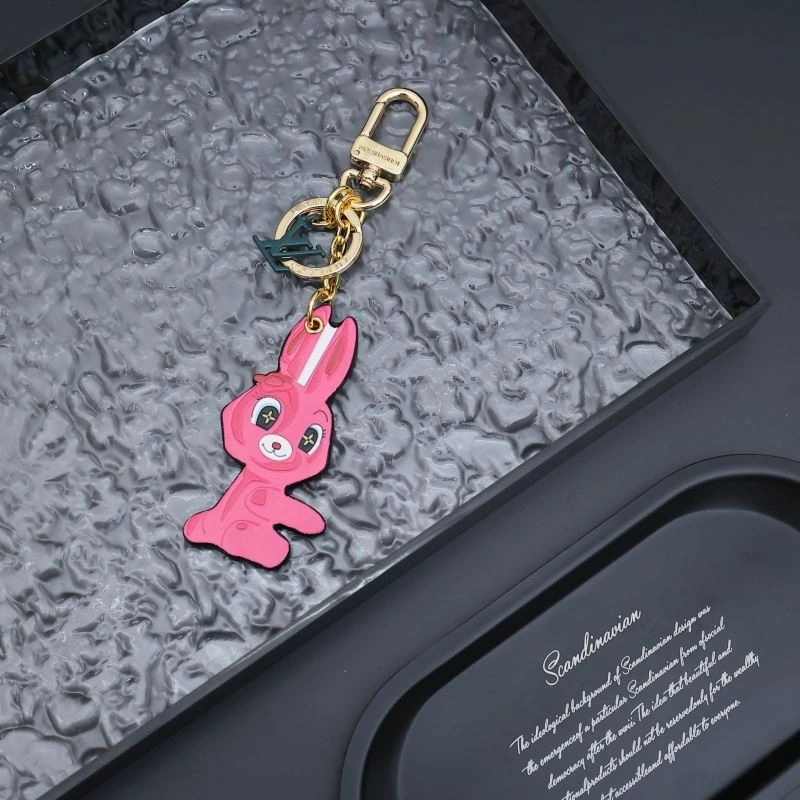 FashionForward Louis Vuitton Keychains 267408