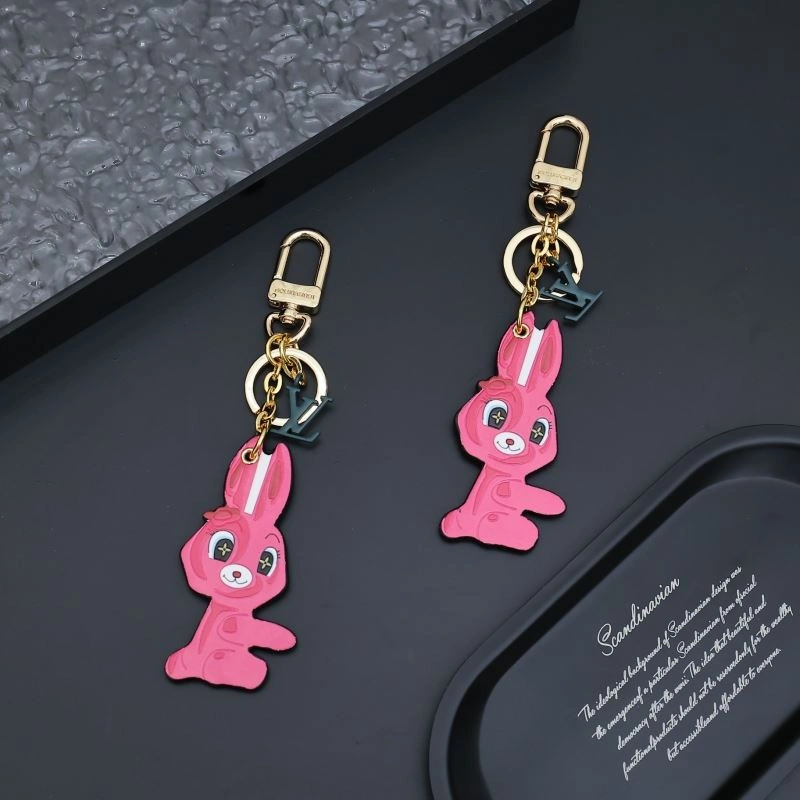 FashionForward Louis Vuitton Keychains 267408