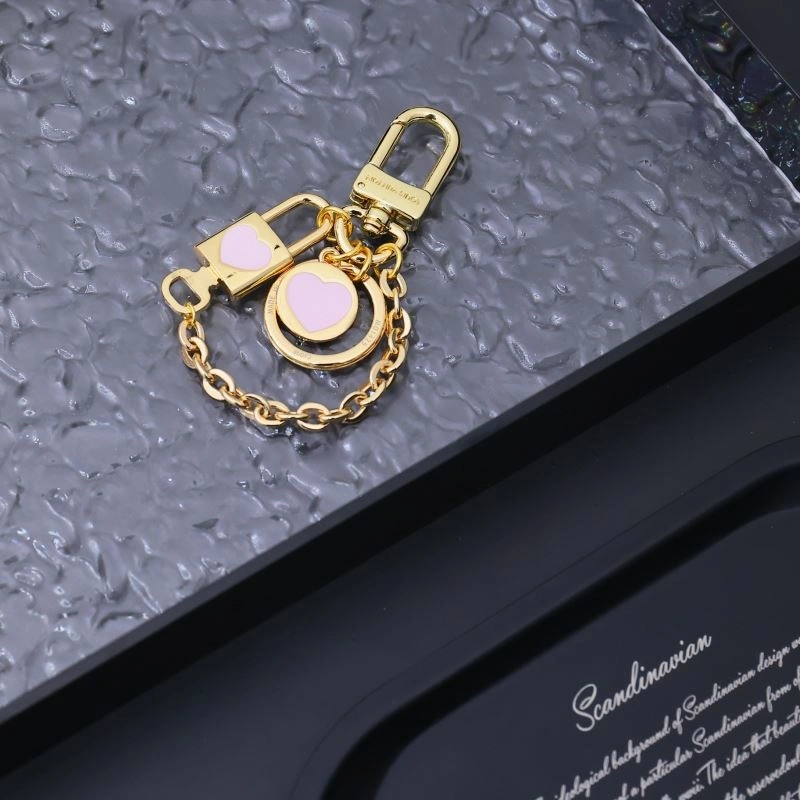 Flexible Louis Vuitton Keychains 267424
