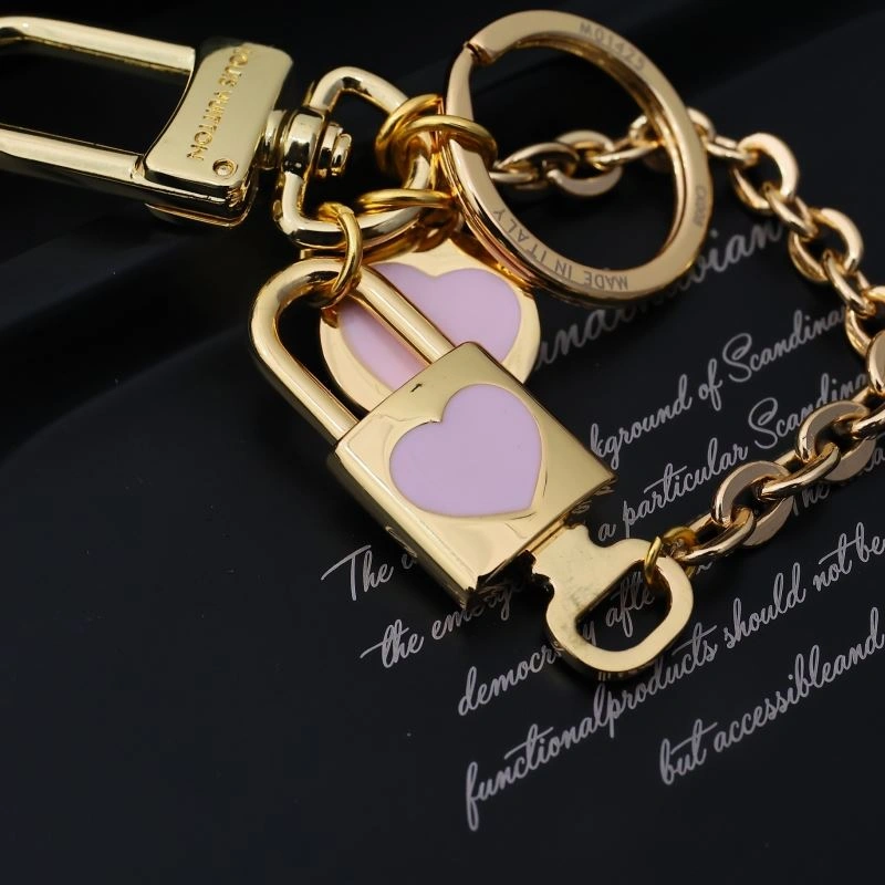 Flexible Louis Vuitton Keychains 267424