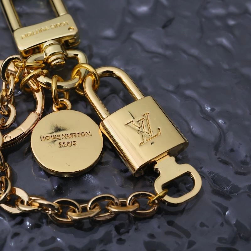 Flexible Louis Vuitton Keychains 267424