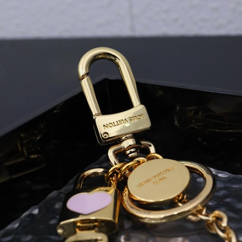 Flexible Louis Vuitton Keychains 267424